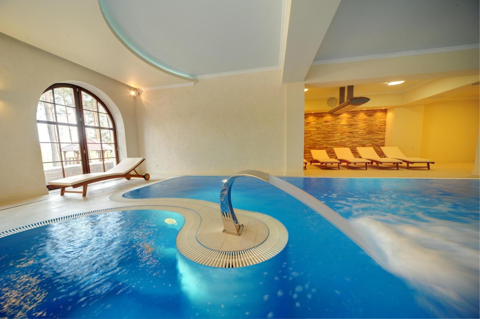 Hotel Kazimierski Zdroj 야노비에츠 외부 사진