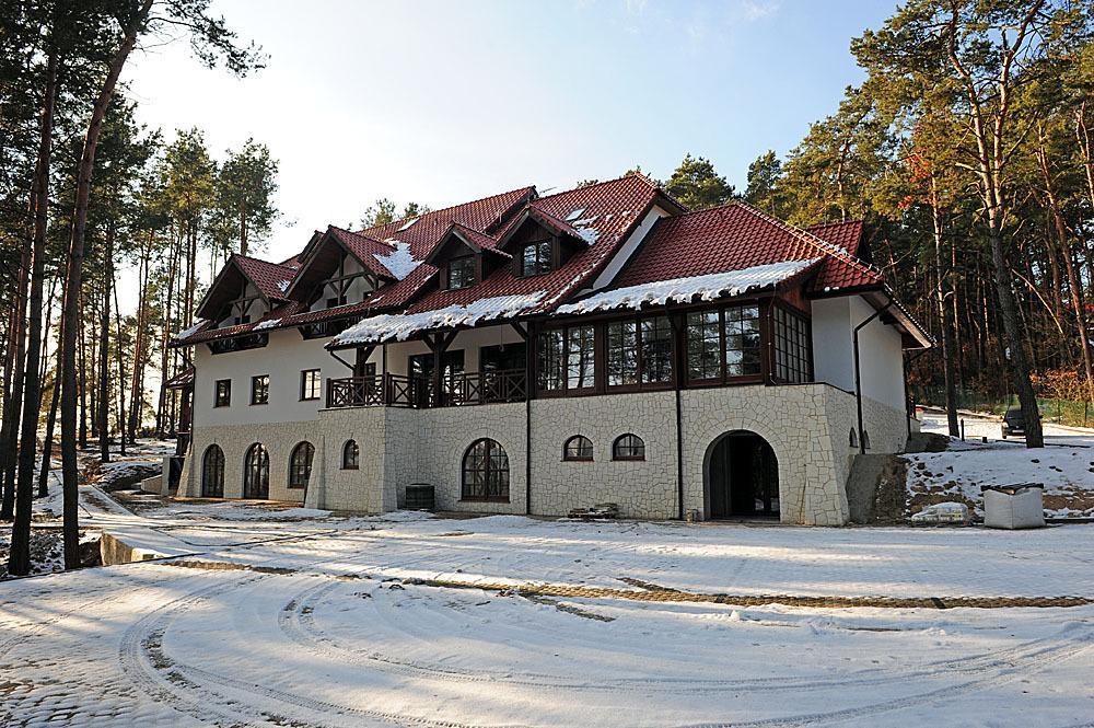 Hotel Kazimierski Zdroj 야노비에츠 외부 사진
