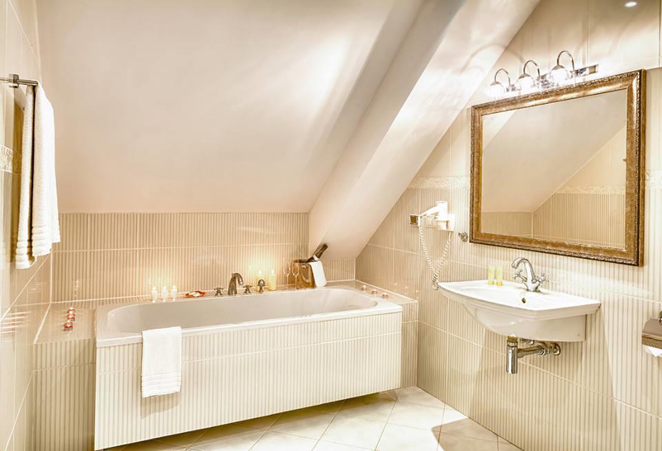 Hotel Kazimierski Zdroj 야노비에츠 외부 사진