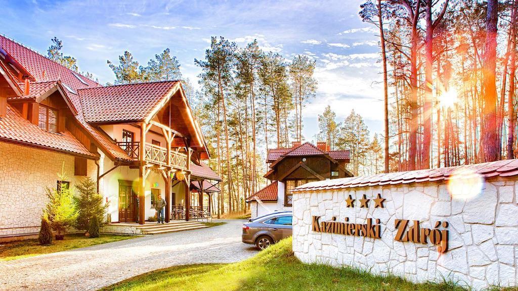 Hotel Kazimierski Zdroj 야노비에츠 외부 사진